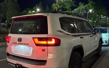 Toyota Land Cruiser, 2025 год, 12 400 000 рублей, 4 фотография
