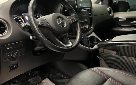 Mercedes-Benz Vito, 2019 год, 7 500 000 рублей, 8 фотография