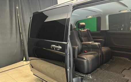 Mercedes-Benz Vito, 2019 год, 7 500 000 рублей, 12 фотография