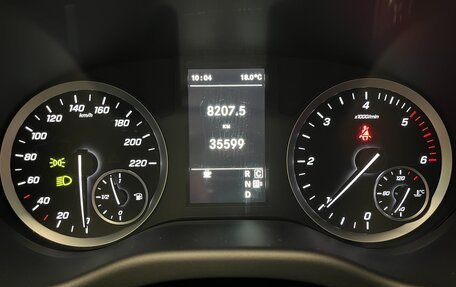 Mercedes-Benz Vito, 2019 год, 7 500 000 рублей, 22 фотография