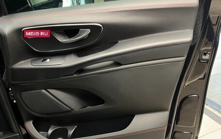 Mercedes-Benz Vito, 2019 год, 7 500 000 рублей, 16 фотография