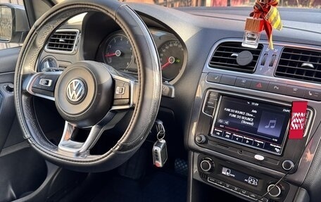 Volkswagen Polo VI (EU Market), 2019 год, 1 450 000 рублей, 17 фотография
