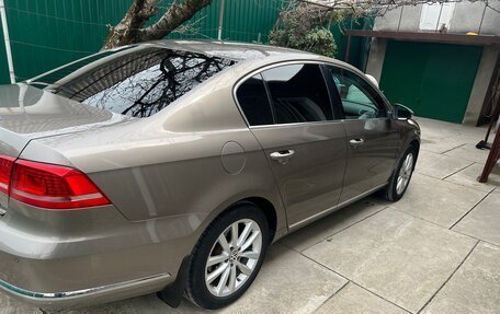 Volkswagen Passat B7, 2011 год, 1 300 000 рублей, 3 фотография