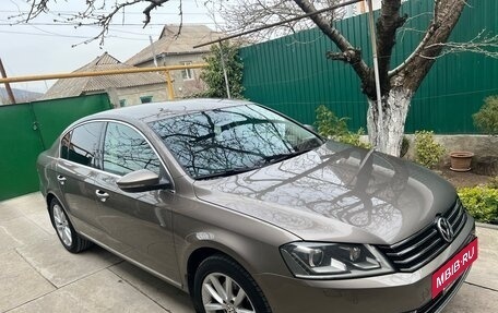 Volkswagen Passat B7, 2011 год, 1 300 000 рублей, 4 фотография