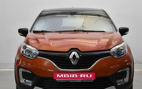 Renault Kaptur I рестайлинг, 2017 год, 1 380 000 рублей, 2 фотография