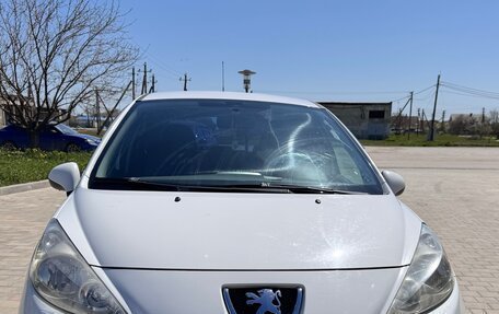 Peugeot 207 I, 2010 год, 570 000 рублей, 2 фотография