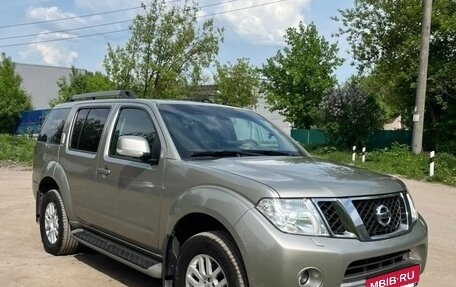 Nissan Pathfinder, 2013 год, 1 850 000 рублей, 2 фотография