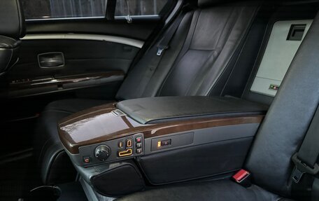 BMW 7 серия, 2006 год, 690 000 рублей, 19 фотография