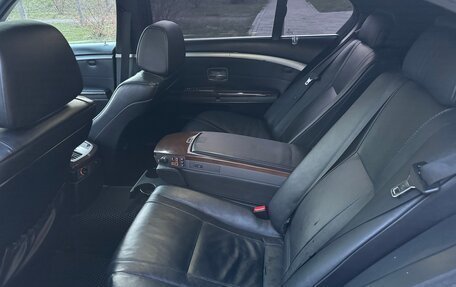 BMW 7 серия, 2006 год, 690 000 рублей, 20 фотография