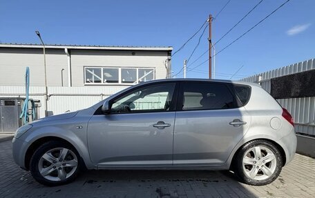 KIA cee'd I рестайлинг, 2009 год, 700 000 рублей, 4 фотография