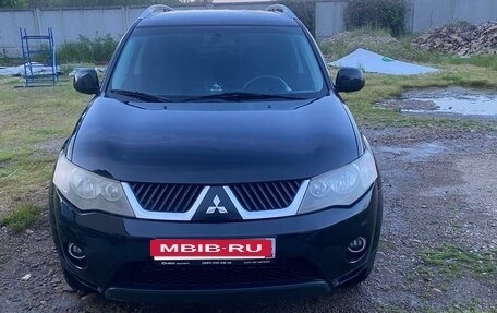 Mitsubishi Outlander III рестайлинг 3, 2008 год, 1 100 000 рублей, 2 фотография