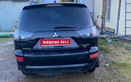 Mitsubishi Outlander III рестайлинг 3, 2008 год, 1 100 000 рублей, 4 фотография