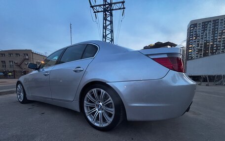 BMW 5 серия, 2004 год, 999 999 рублей, 6 фотография