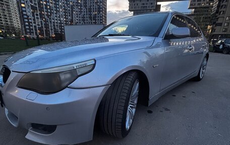 BMW 5 серия, 2004 год, 999 999 рублей, 10 фотография