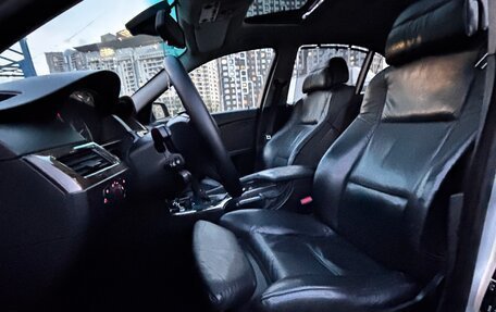 BMW 5 серия, 2004 год, 999 999 рублей, 14 фотография