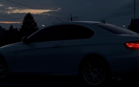 BMW 3 серия, 2010 год, 1 350 000 рублей, 2 фотография
