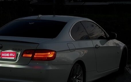 BMW 3 серия, 2010 год, 1 350 000 рублей, 3 фотография