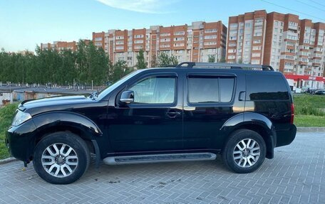 Nissan Pathfinder, 2013 год, 1 770 000 рублей, 26 фотография