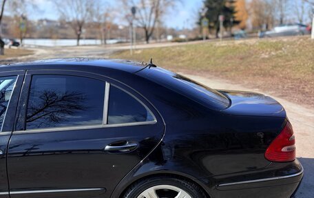 Mercedes-Benz E-Класс, 2005 год, 950 000 рублей, 8 фотография
