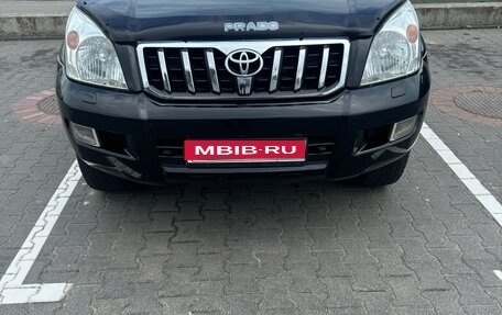 Toyota Land Cruiser Prado 120 рестайлинг, 2003 год, 2 000 000 рублей, 1 фотография