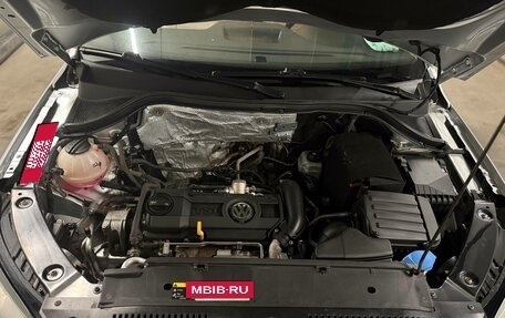 Volkswagen Tiguan I, 2015 год, 890 000 рублей, 5 фотография