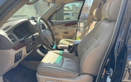 Toyota Land Cruiser Prado 120 рестайлинг, 2003 год, 2 000 000 рублей, 17 фотография