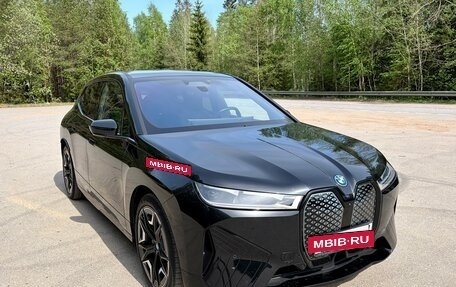 BMW iX, 2021 год, 8 200 000 рублей, 2 фотография