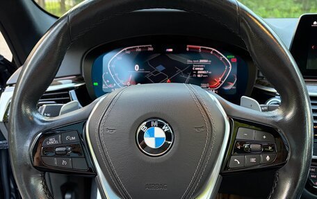 BMW 5 серия, 2019 год, 2 900 000 рублей, 21 фотография