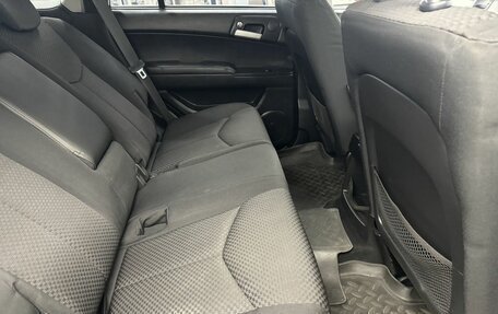 SsangYong Kyron I, 2010 год, 660 000 рублей, 21 фотография