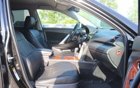 Toyota Camry, 2011 год, 1 180 000 рублей, 13 фотография