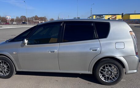Toyota Opa I рестайлинг, 2004 год, 650 000 рублей, 5 фотография
