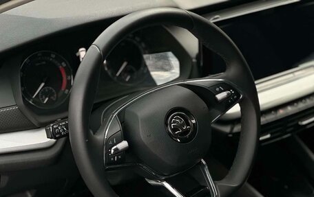 Skoda Octavia IV, 2023 год, 2 400 001 рублей, 7 фотография