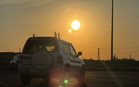 Mitsubishi Pajero iO, 1999 год, 690 000 рублей, 12 фотография