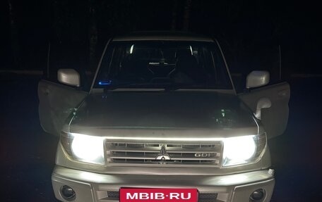 Mitsubishi Pajero iO, 1999 год, 690 000 рублей, 17 фотография