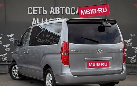 Hyundai Grand Starex Grand Starex I рестайлинг 2, 2012 год, 1 765 000 рублей, 5 фотография
