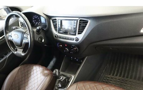 Hyundai Solaris II рестайлинг, 2019 год, 1 163 000 рублей, 5 фотография