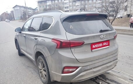 Hyundai Santa Fe IV, 2018 год, 1 550 000 рублей, 3 фотография