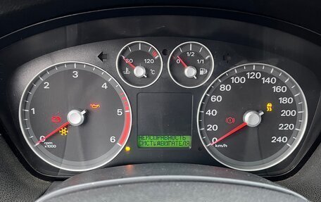 Ford Focus II рестайлинг, 2006 год, 290 000 рублей, 6 фотография