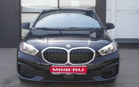 BMW 1 серия, 2020 год, 2 537 000 рублей, 2 фотография