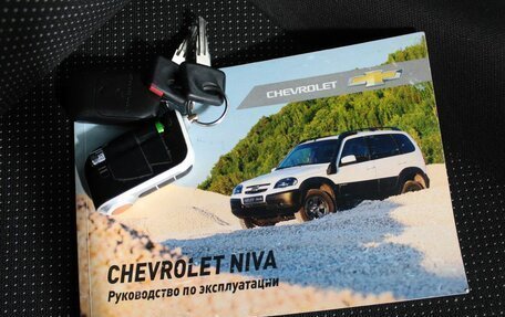 Chevrolet Niva I рестайлинг, 2019 год, 690 000 рублей, 23 фотография