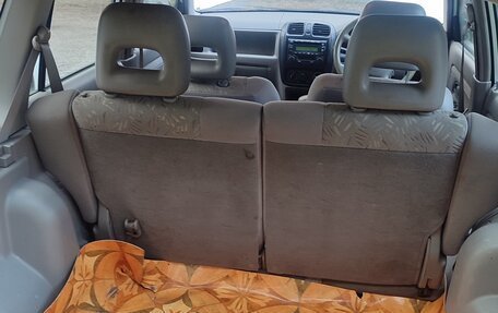 Mazda Demio III (DE), 2001 год, 250 000 рублей, 17 фотография
