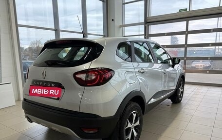 Renault Kaptur I рестайлинг, 2019 год, 1 558 775 рублей, 5 фотография