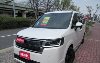 Honda Stepwgn, 2022 год, 2 150 000 рублей, 1 фотография