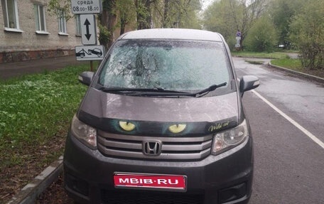 Honda Freed I, 2013 год, 970 000 рублей, 1 фотография
