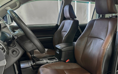 Toyota Land Cruiser Prado 150 рестайлинг 2, 2016 год, 3 597 000 рублей, 11 фотография