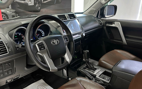 Toyota Land Cruiser Prado 150 рестайлинг 2, 2016 год, 3 597 000 рублей, 10 фотография