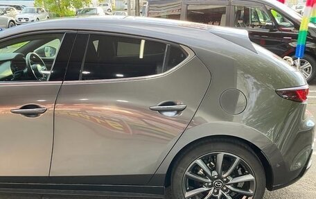 Mazda 3, 2022 год, 1 400 000 рублей, 4 фотография