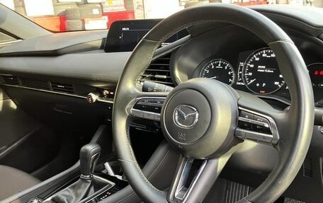 Mazda 3, 2022 год, 1 400 000 рублей, 13 фотография