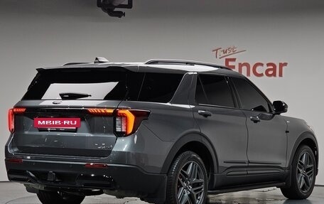 Ford Explorer VI, 2025 год, 6 900 000 рублей, 2 фотография