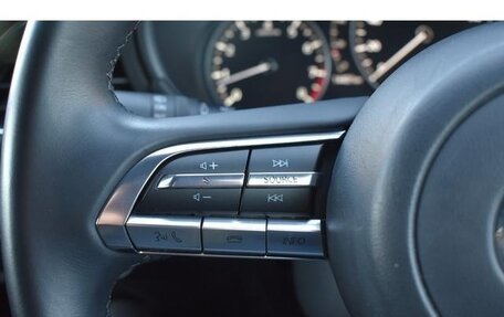 Mazda 3, 2023 год, 1 600 000 рублей, 13 фотография